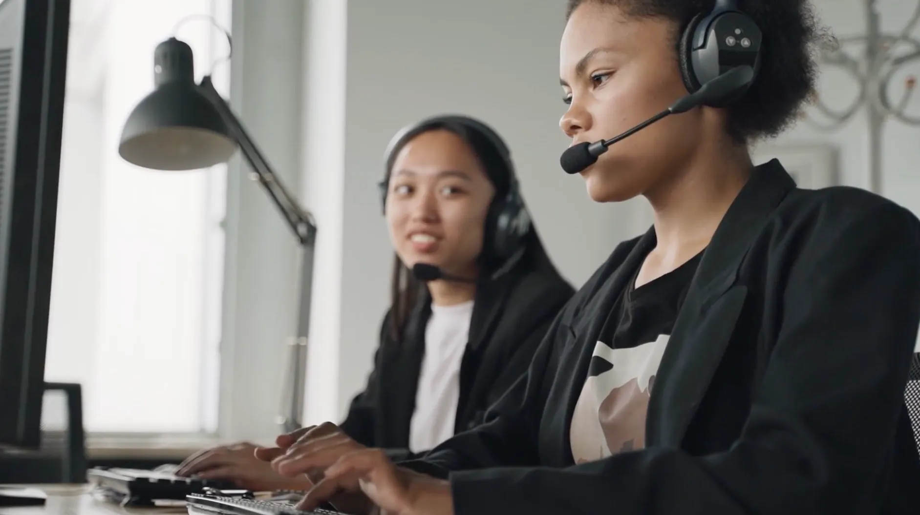 Customer service technical support team